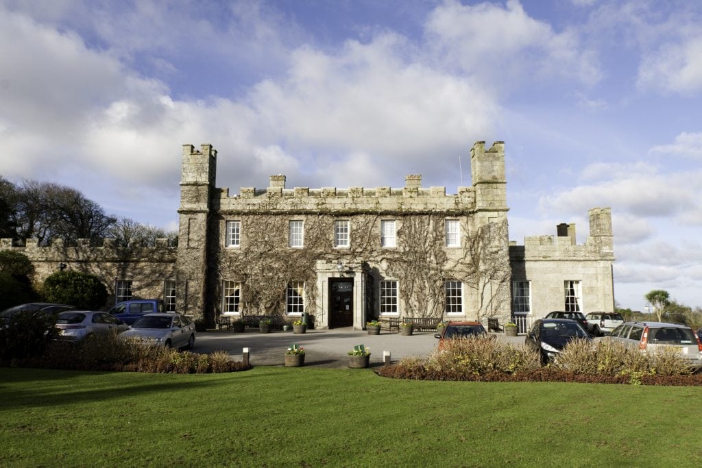 Castles in Cornwall, Tregenna Castle