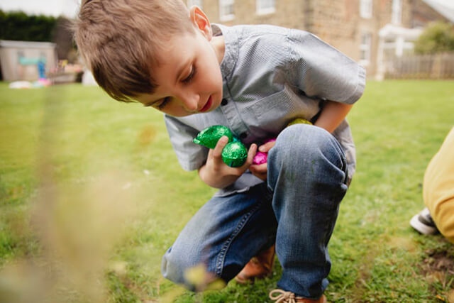 Easter-Activities-in-Cornwall-Boy-collecting-eggs