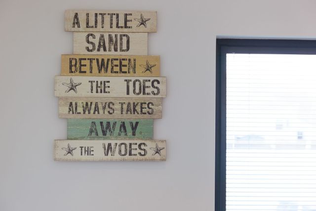 The Sandbox holiday let interior sign