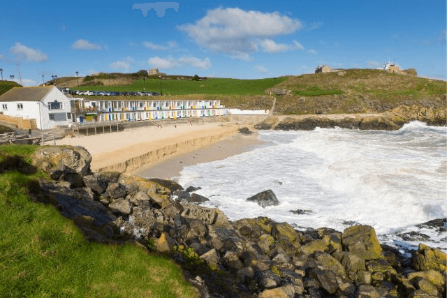 Porthgwidden-Beach.